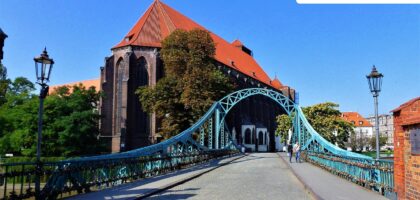 Rewolucja Światłowodów we Wrocławiu: Nowa Era Komunikacji