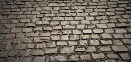 Czy istnieją ekologiczne metody czyszczenia kostki brukowej?