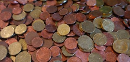 Czy istnieje alternatywna dla pożyczek bankowych wymagających licznych zaświadczeń?